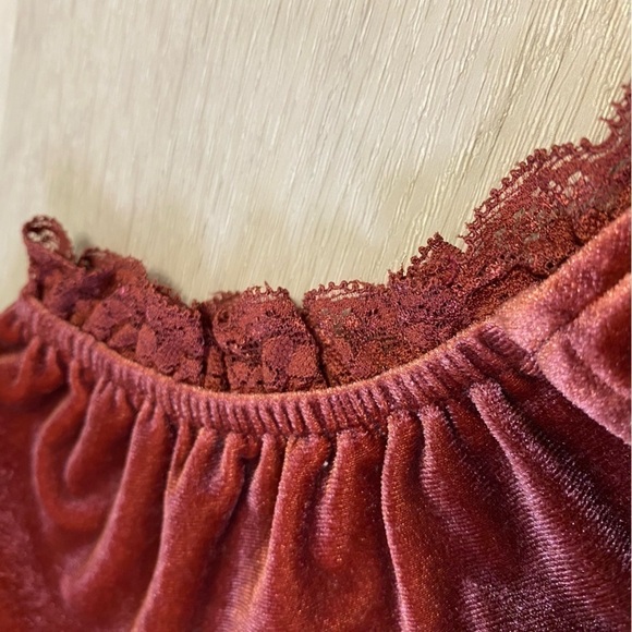 Forever 21 Velour Crop Boho Top, Size S, Burgundy - Picture 10 of 10